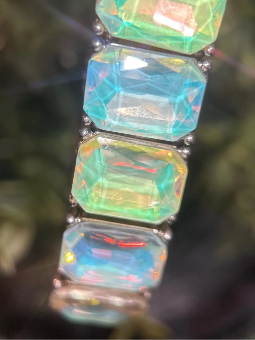 Designer-Inspired Lime Green Crystal Stretch Bracelet Set (E5)‎